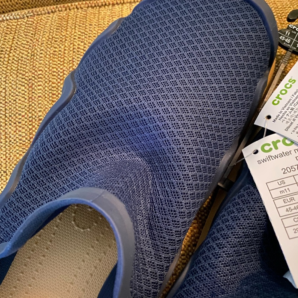 Crocs Swift-water Mesh Wave Sandals